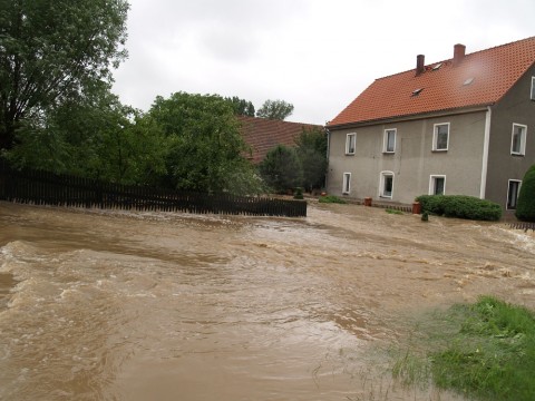 Dolny Śląsk walczy z żywiołem (Zobacz) - 4