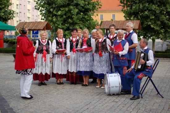 Świat na ludowo z DRJ