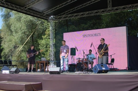 Zabytkowe auta na zamku Topacz - 28