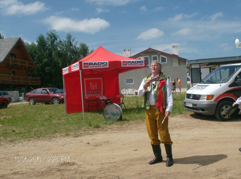 DRJ 2010: Ludowe śpiewy i sporty wodne w Mietkowie (Zobacz zdjęcia)