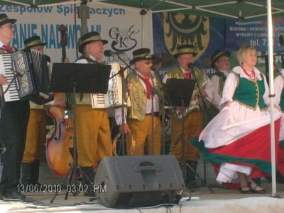 DRJ 2010: Ludowe śpiewy i sporty wodne w Mietkowie (Zobacz zdjęcia) - 2