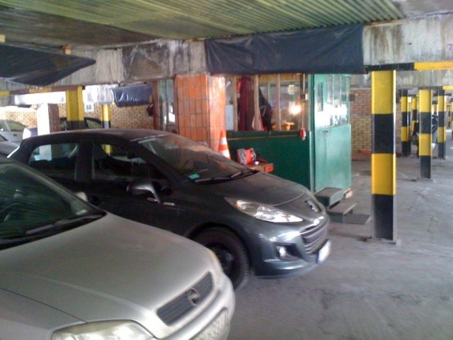Parking pod Manhattanem zamknięty!