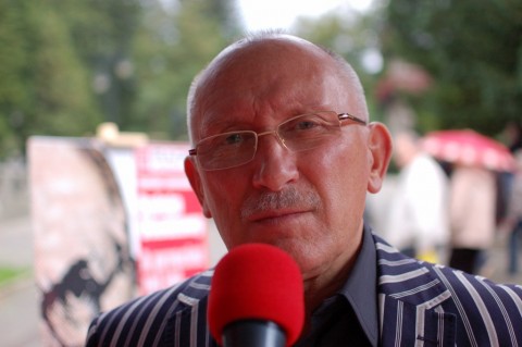Za mundurem panny sznurem - 12