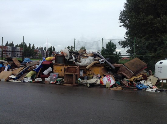 Reakcja24: Góra śmieci na Ołtaszynie  - fot. Słuchaczka