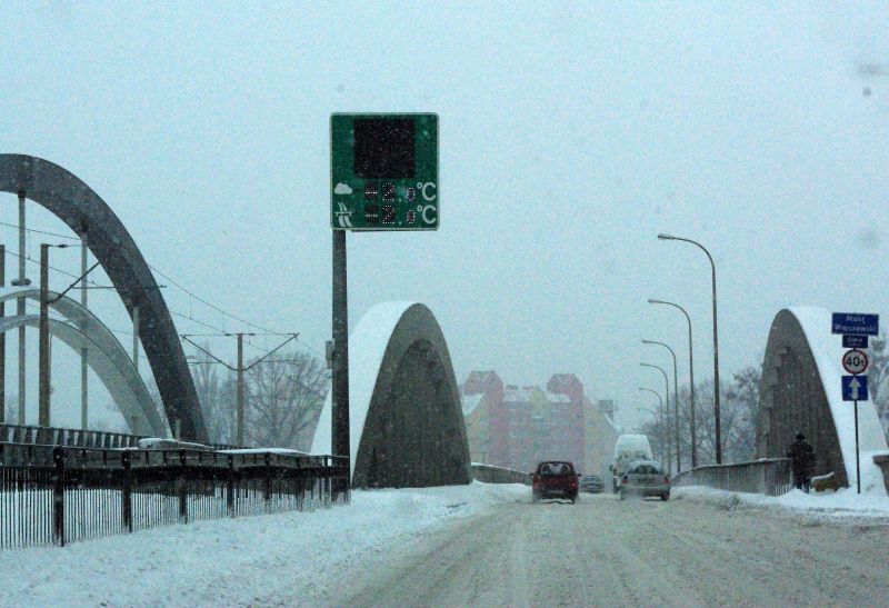 Zima nie odpuszcza. Fatalne warunki na drogach - Archiwum prw.pl (Fot. Katarzyna Górowicz)