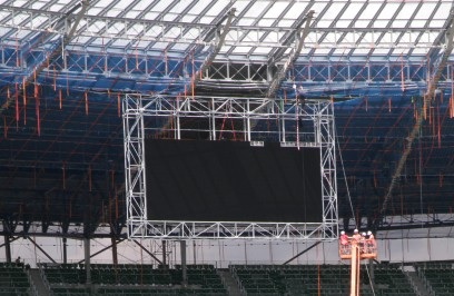  Kto odśnieży dach na stadionie? - fot. archiwum prw.pl