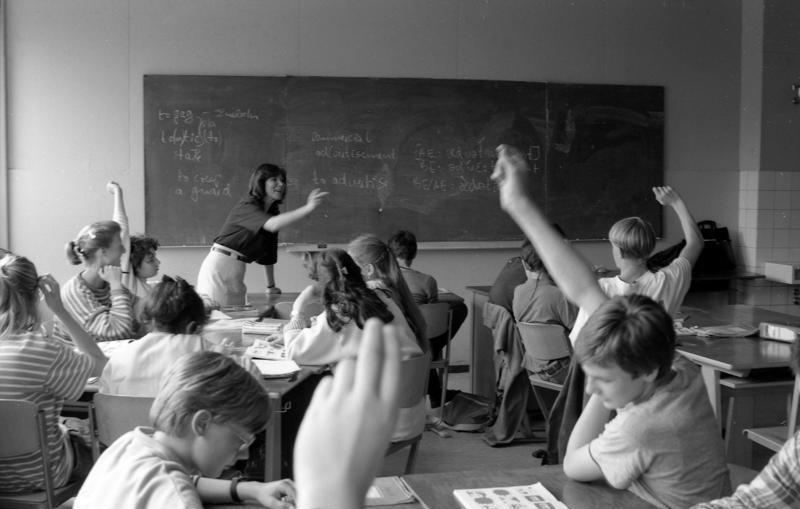 Bezpłatna edukacja w Polsce to fikcja? - fot. Wikipedia