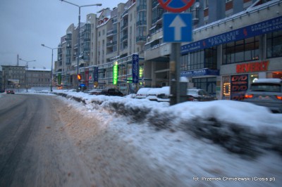 Zima paraliżuje dolnośląskie drogi (Zobacz) - 28