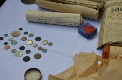 W Żmigrodzie otworzyli kapsułę z 1895 roku (Galeria zdjęć) - 22
