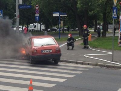 Dwa zastępy straży i polonez w ogniu - 1