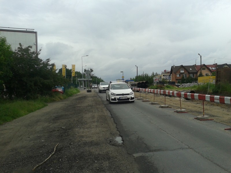 Uwaga! Spacer Mińską na własną odpowiedzialność (Foto)