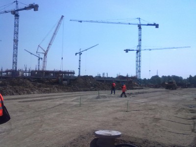 Stadion rośnie w g&oacute;rę (Posłuchaj i zobacz)