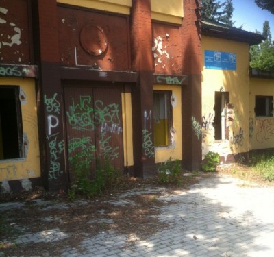 Broch&oacute;w: Mieszkańcy chcą się zn&oacute;w kąpać u siebie (PETYCJA)