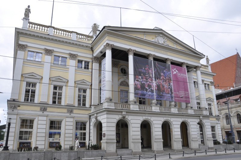 Mandat negocjacyjny przyjęty. Opera zostanie bez pieniędzy? - Zdjęcie z archiwum www.prw.pl