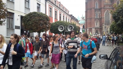 Wrocławska pielgrzymka już w drodze (ZDJĘCIA) - 16
