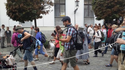 Wrocławska pielgrzymka już w drodze (ZDJĘCIA) - 17