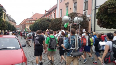 Wrocławska pielgrzymka już w drodze (ZDJĘCIA) - 18