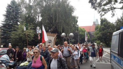 Wrocławska pielgrzymka już w drodze (ZDJĘCIA) - 23