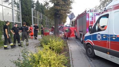 Tragiczny wypadek na ul. Wyścigowej. Nie żyje jedna osoba (ZDJĘCIA) - 4