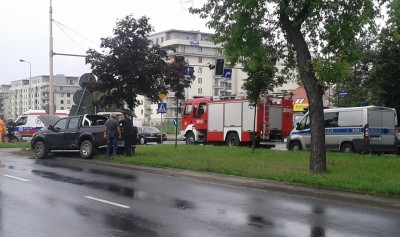 Wypadek na ul. Karkonoskiej (ZDJĘCIA)