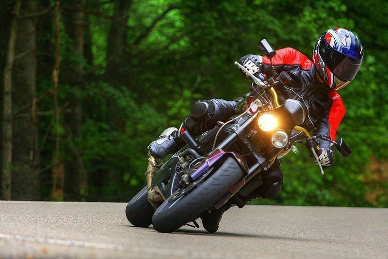 Na motocykl może wsiąść niemal każdy. To dobry czy zły pomysł? (SKOMENTUJ) - zdjęcie ilustracyjne; fot. Sporty driver (Wikimedia Commons)