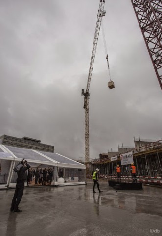 Ovo wyrasta spod ziemi. Wylano już tysiące ton betonu - 4
