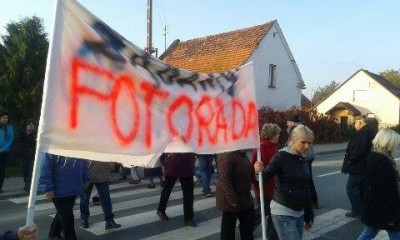 Protest w Świniarach. Żądają fotoradaru albo świateł - 5