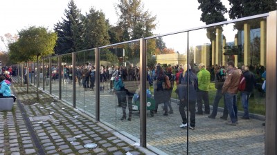 Zoo oblężone. Gigantyczne korki i kolejki przed ogrodem - 7