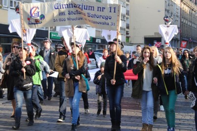 Święto Niepodległości: Tysiące ludzi i osiem osób zatrzymanych - 9