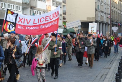Święto Niepodległości: Tysiące ludzi i osiem osób zatrzymanych - 12
