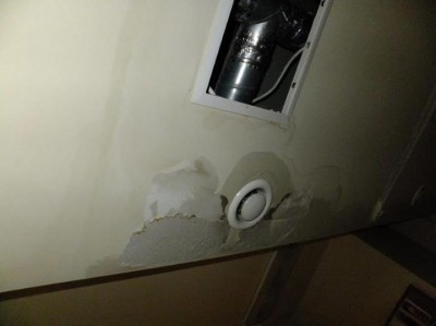 Nowa hala się sypie. Myśleli, że to przez trzęsienie ziemi - 0