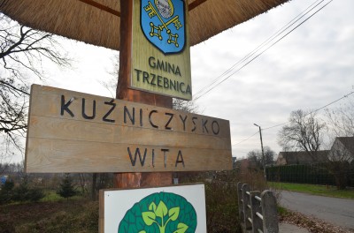 Burmistrz otworzył kawałek drogi. Ze wsi do lasu - 2