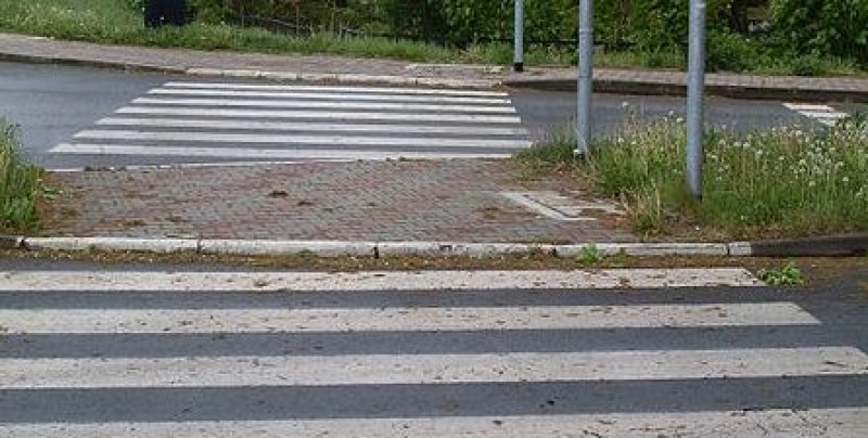 Krzeczyn Wielki: Mieszkańcy doczekali się bezpiecznej drogi - fot. MMich/WIkipedia