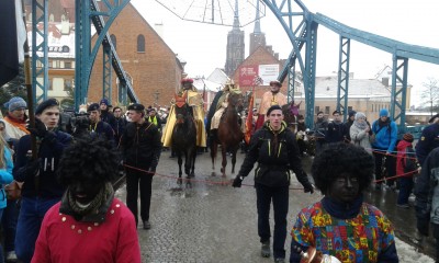 Orszak Trzech Króli na ulicach Wrocławia (ZDJĘCIA) - 10