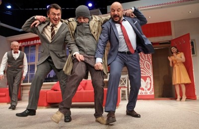 &bdquo;Okno na parlament&rdquo; z Teatrem Kwadrat