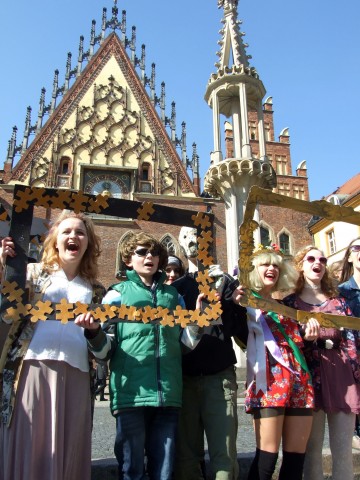 Plastyk, jak co roku, kolorowo przywitał wiosnę (ZDJĘCIA) - 14