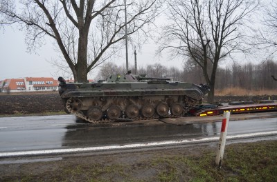 Wielkie korki na DK8: Ciężarówka wjechała w... (ZDJĘCIA) - 28