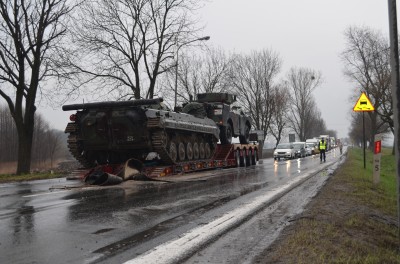 Wielkie korki na DK8: Ciężarówka wjechała w... (ZDJĘCIA) - 29