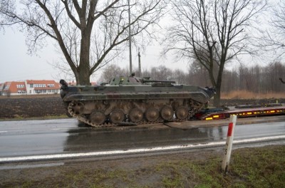 Wielkie korki na DK8: Ciężar&oacute;wka wjechała w... (ZDJĘCIA)