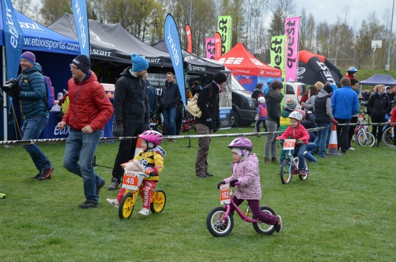DRJ: Kolarze w Miękini. Bike Maraton