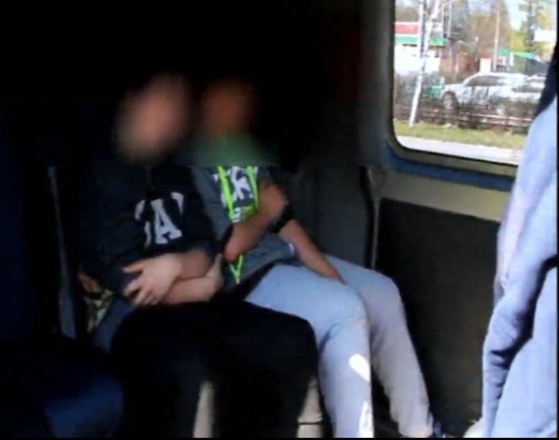 Dwóch 14-latków "pożyczyło" auto... Przejechali 350 km (FILM) - fot. Dolnośląska policja