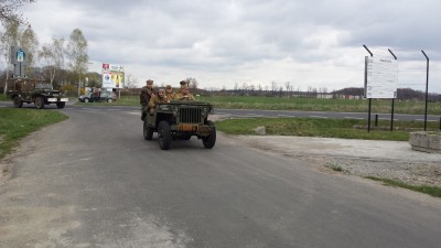 O pamięci realistycznej i symbolicznej... - 1