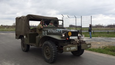 O pamięci realistycznej i symbolicznej... - 2
