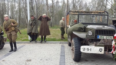 O pamięci realistycznej i symbolicznej... - 5