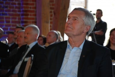 Urzędnicy znów przed sądem. Niedoszły operator Dolnośląskiej Sieci Szkieletowej złoży pozew - 13