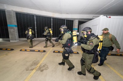 Antyterroryści na wrocławskim stadionie (ZDJĘCIA) - 2