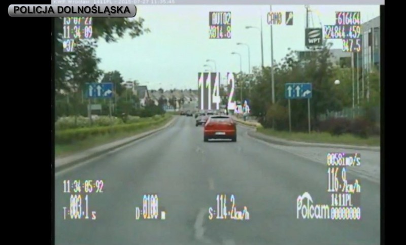 114km/h na Klecińskiej i... po prawie jazdy (ZOBACZ) - fot. Dolnośląska Policja