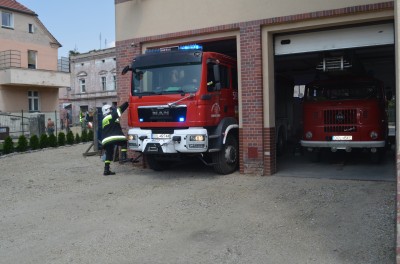 Jak gasić pożar to nie w Bierutowie (ZOBACZ ZDJĘCIA) - 8