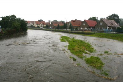 Dolny Śląsk: woda nadal groźna (Zobacz) - 4