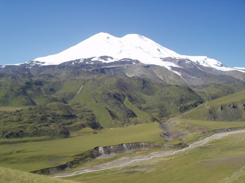 Wrocławianin zdobył Elbrus dwa razy w ciągu 18 godzin - fot. Александр Сорель/Wikipedia